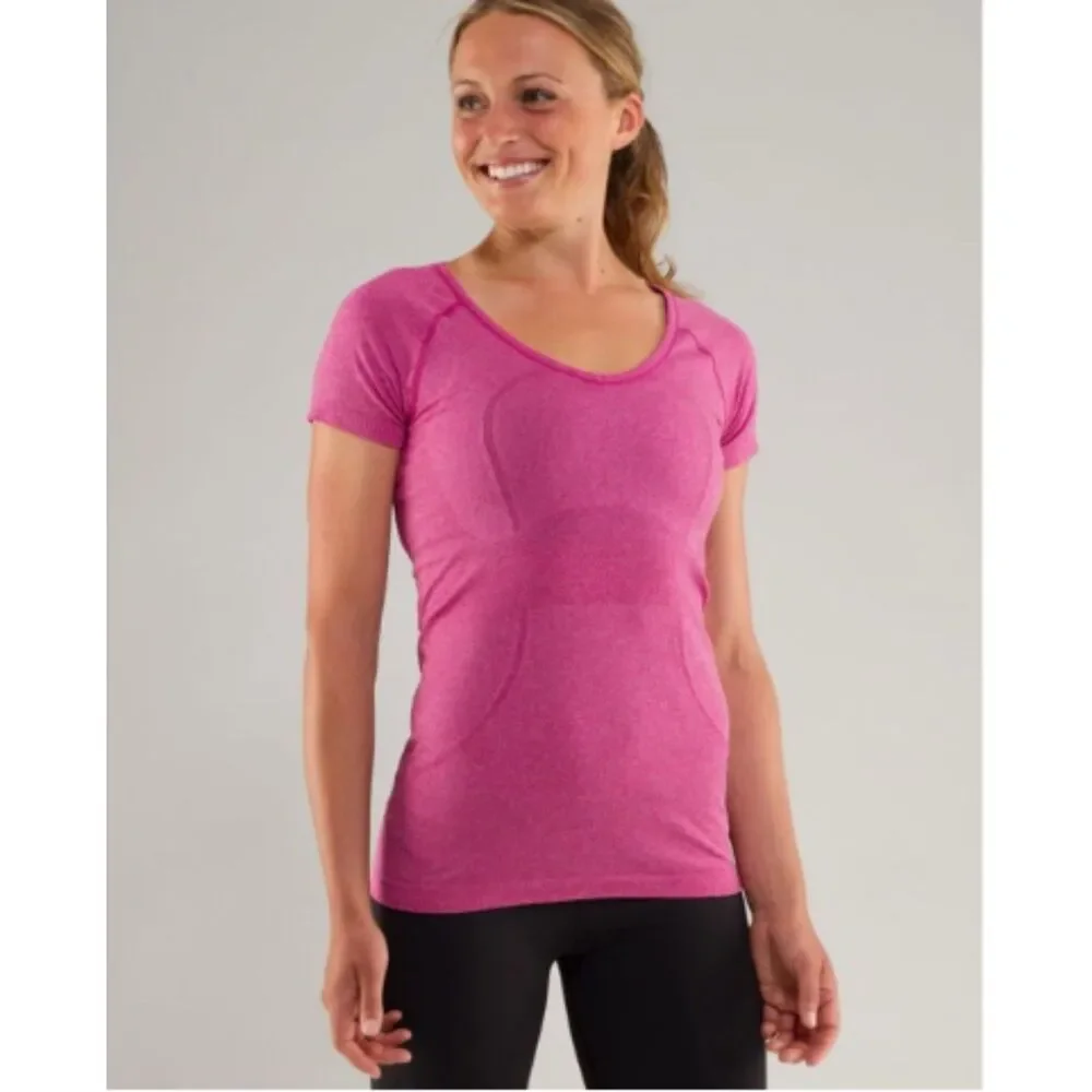 Lululemon Run: Swiftly Tech V Neck Raspberry 6